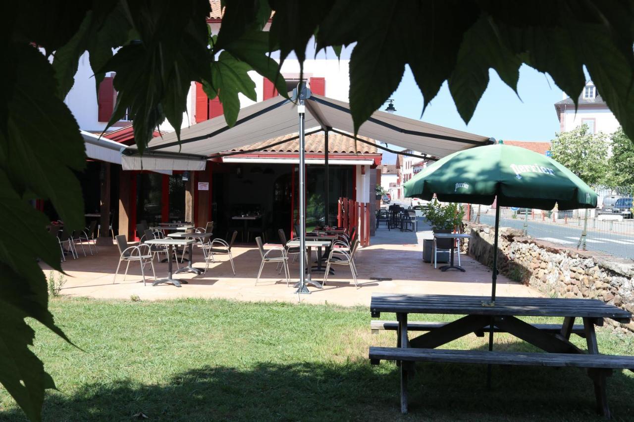 Hotel Mendy Saint-Jean-le-Vieux  Luaran gambar