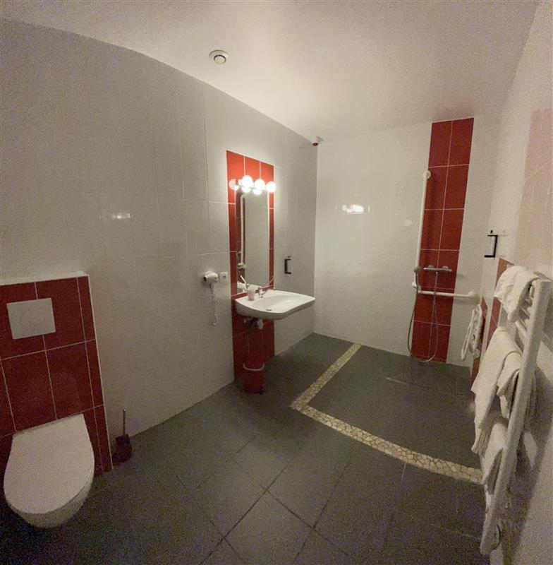 Hotel Mendy Saint-Jean-le-Vieux  Luaran gambar
